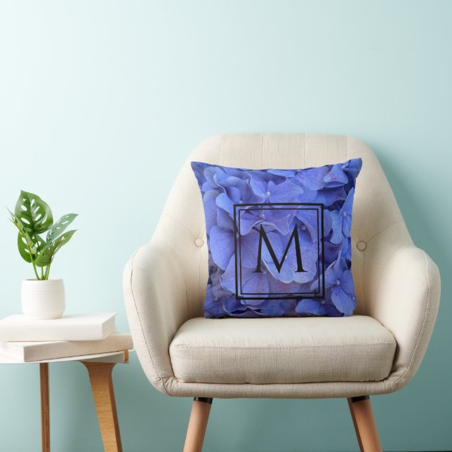 Coussin Blue periwinkel élégantes hydrangées florales (Chaise)