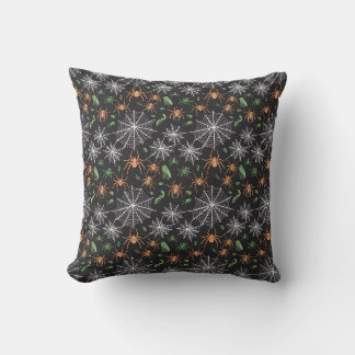 Coussin Bogues, araignées et toutes les choses déplaisante