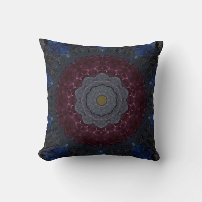 Coussin Bourgogne et carreau bleu de kaléidoscope (Recto)