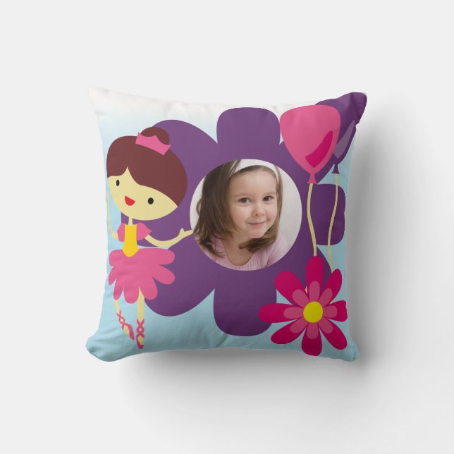 Coussin Brown Hair Ballerina (Recto)