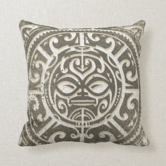 Coussin Brun tribal polynésien de visage