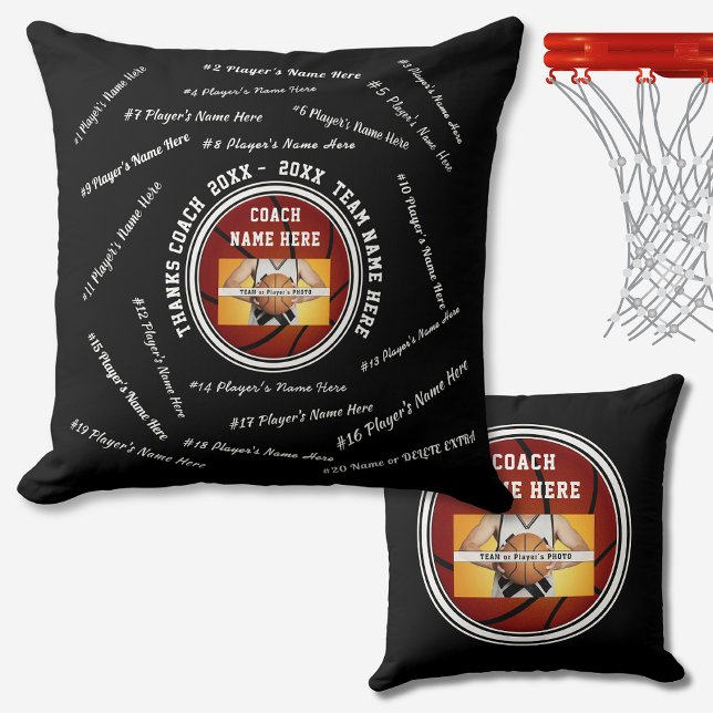 Coussin Cadeaux personnalisés noirs blancs pour les entraî (Thank you gifts for basketball coaches. Black and White, Basketball Pillow, all player's names.)