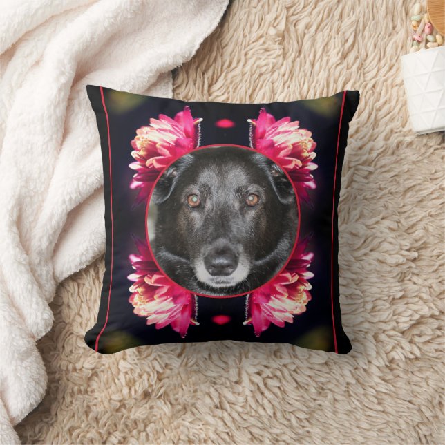 Coussin Cadre Fleurs Rouges Créer Votre Propre Animal Phot (Couverture)