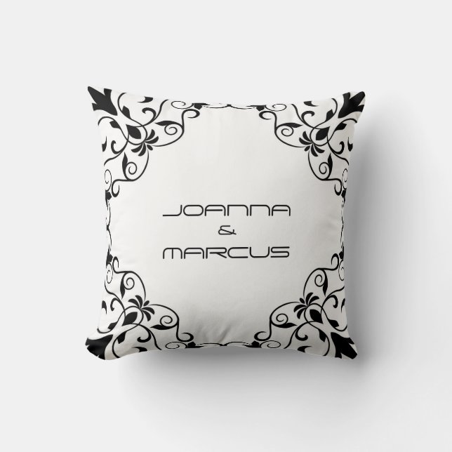 Coussin Cadre Floral Noir Monogramme (Recto)