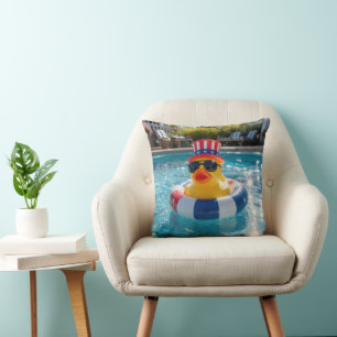 Coussin Canard en caoutchouc patriotique dans une piscine