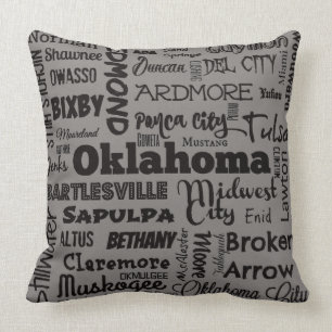 Coussin Carreau de Villes d'Oklahoma 2 dans le gris/noir