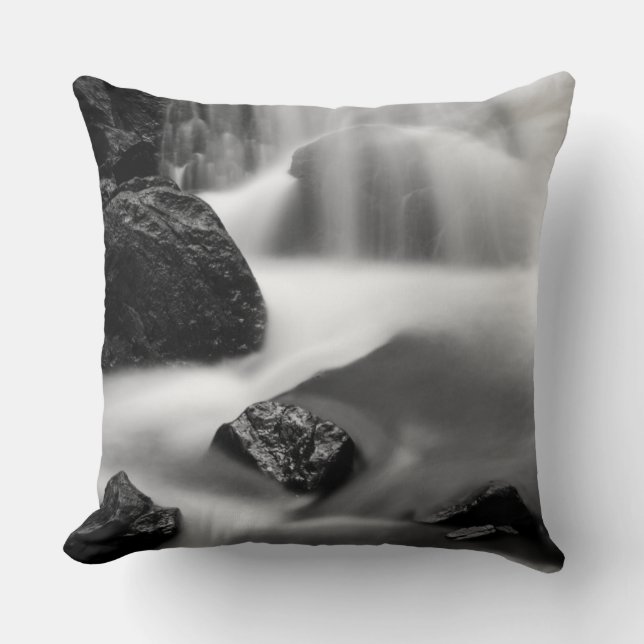 Coussin Cascade B&W, Californie (Recto)