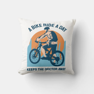 Coussin Cavalier de Montagne Design Cool - Un Vélo à Vélo