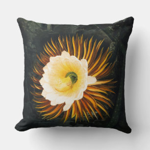 Coussin Céréus de Nuit Fleurissant Art Gothique Vintage