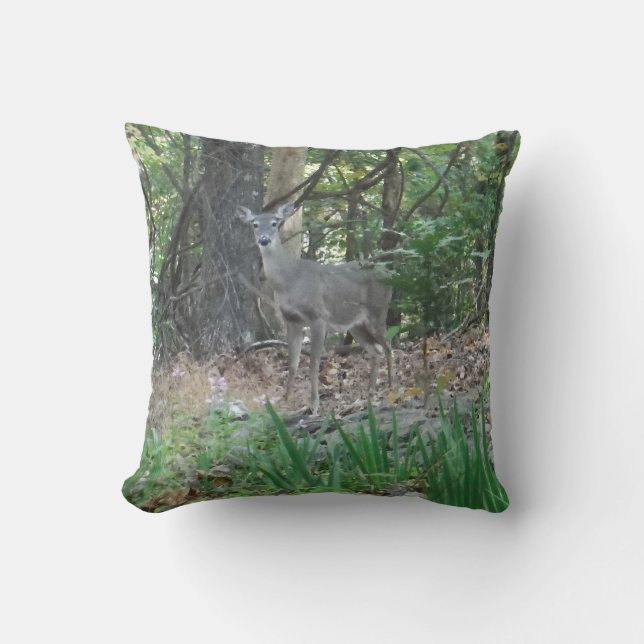 Coussin Cerf dans les feuilles d'automne (Recto)