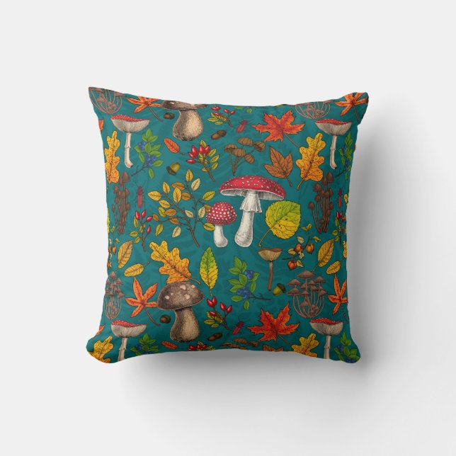 Coussin Champignons d'automne, feuilles, noix et baies sur (Recto)