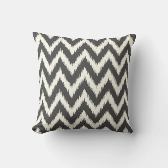 Coussin Charbon gris Ikat Chevron (Recto)
