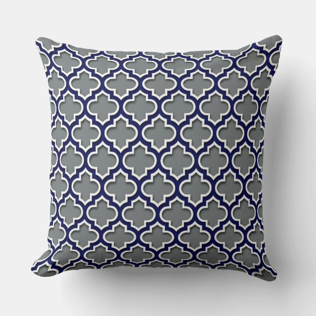 Coussin Charcoal Gray Navy White Moroccan Quatrefoil #5DS (Recto)