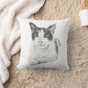 Coussin Chat calico en demi-teinte