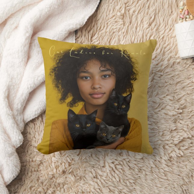 Coussin Chat Ladies for Kamala Throw (Couverture)
