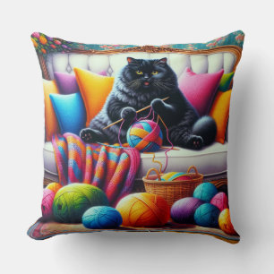 Coussin Chat sur canapé avec des choses sucrées