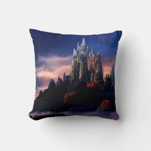 Coussin Château de conte de fées morose sur une montagne a