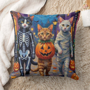 Coussin Chats Angora Turcs En Costumes D'Halloween