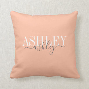 Coussin Chic Name Monogram Cantaloupe Gray Elegant