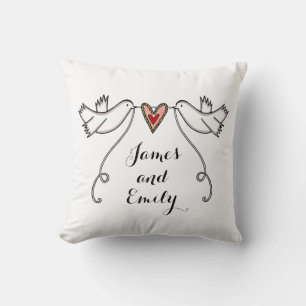 Coussin Chien cadeau Mariage Doves blanches personnalisées