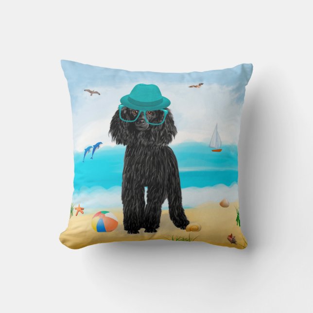 Coussin Chien de caniche sur la plage (Recto)