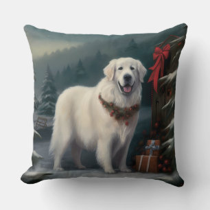 Coussin Chien des Grands Pyrénées dans la neige de Noël