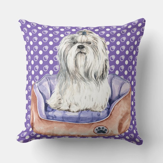 COUSSIN CHIEN MALTESSE BLANC ASSIS DANS UN LIT DE CHIEN (Recto)