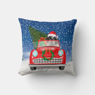 Coussin Chien Saint-Bernard conduisant une voiture dans la
