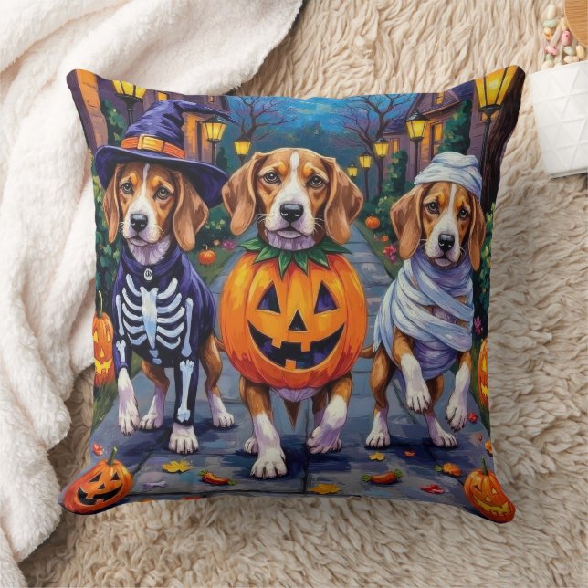 Coussin Chiens beagles en costume d'Halloween (Couverture)