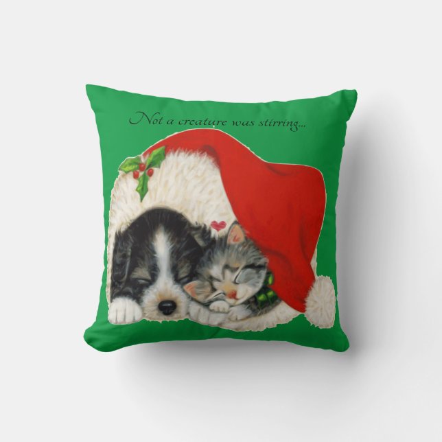Coussin Chiot dormant et chaton à Santa hat Jouer l'oreill (Recto)