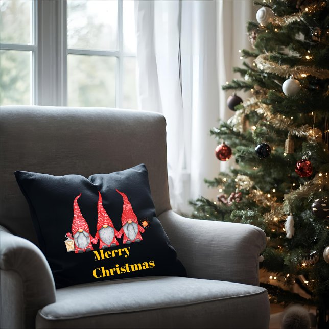 Coussin Christmas Throw Pillow with Gnome (Créateur téléchargé)