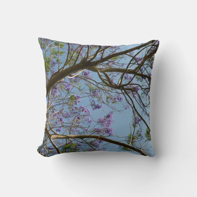 Coussin ciel de fleurs de branches d'arbre de jacaranda (Recto)