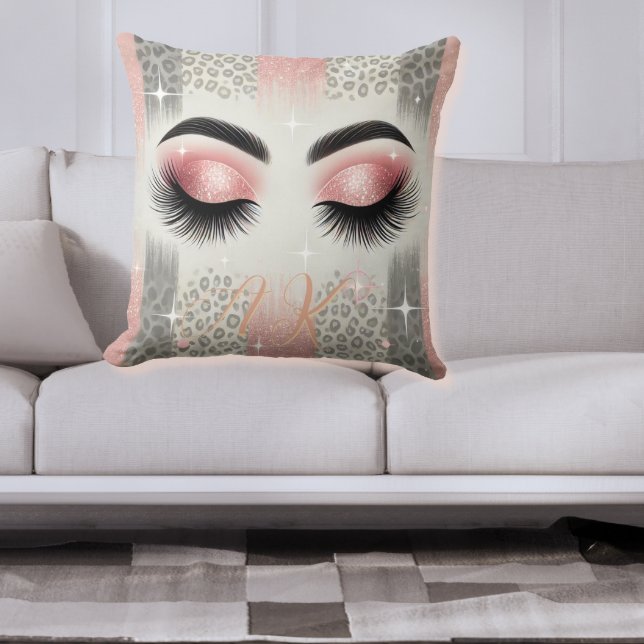 Coussin Cils Pailletés Monogramme  (Glam pink glitter lashes monogram pillow — luxe gift for bride, bridesmaids, or beauty lover)