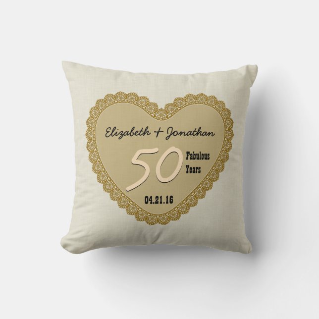 Coussin cinquantième La coutume de coeur de dentelle d'or (Recto)