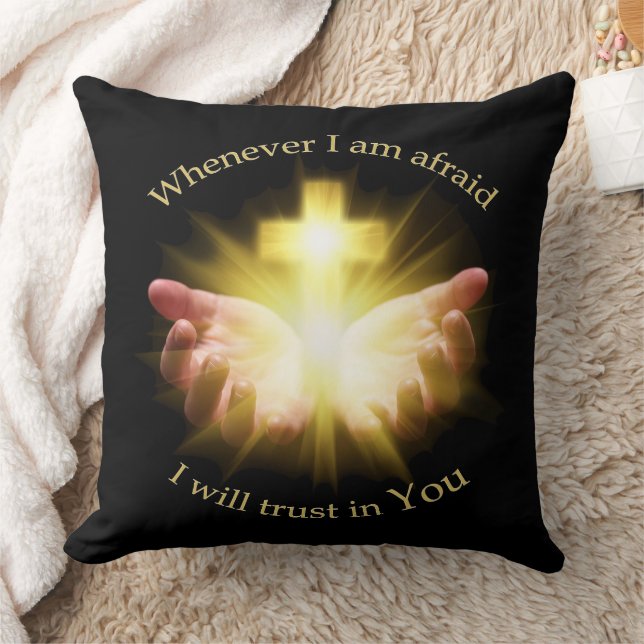 Coussin Citation biblique avec les mains tenant Croix (Couverture)
