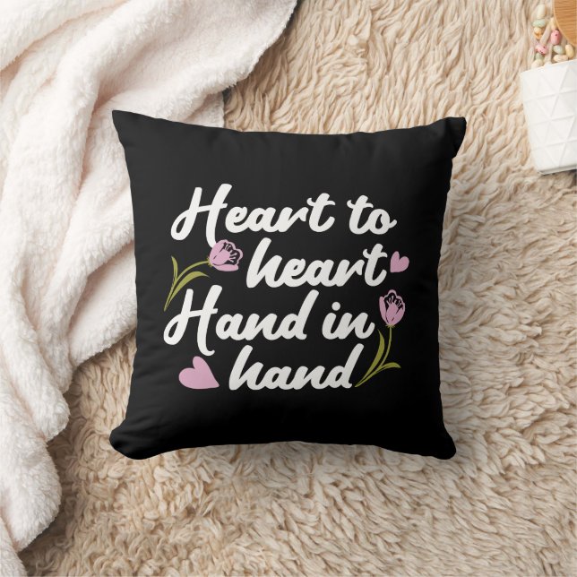 Coussin Citation contemporaine "Coeur à coeur, main à main (Couverture)