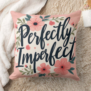 Coussin Citation de typographie florale parfaitement impar