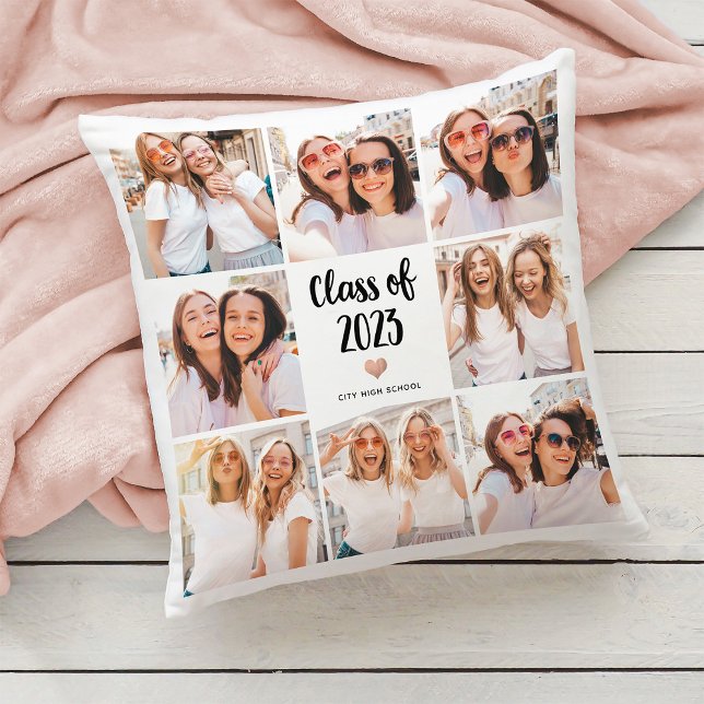 Coussin Classe simple et chic de 2023 Heart Photo Collage (Créateur téléchargé)