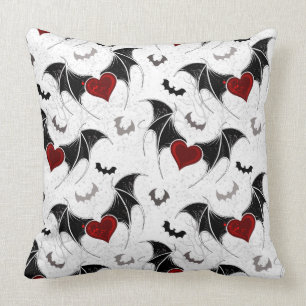 Coussin Coeur d'Halloween avec ailes de chauve-souris noir