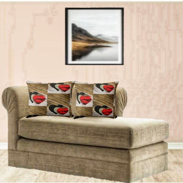 Coussin Coeurs de rêve A' Fallen (Decorate your home for February, with these romantic, Dream Hearts A'Fallen Throw Pillows!)