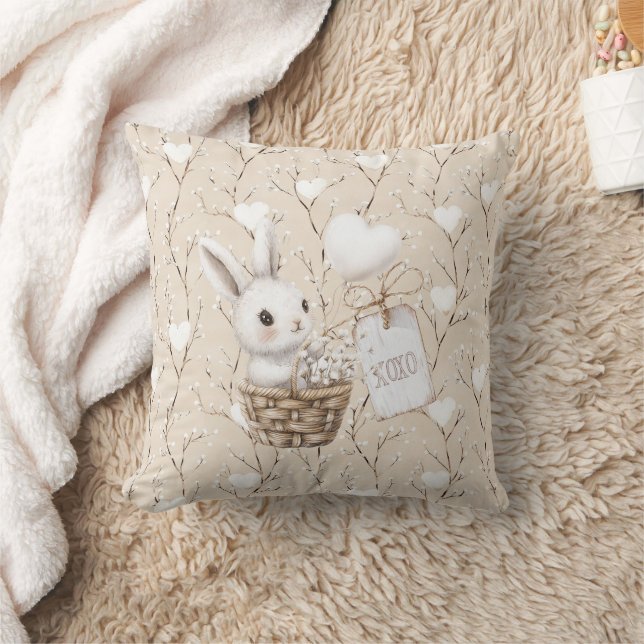 Coussin Coeurs lapins blancs dans un Baby shower panier XO (Couverture)