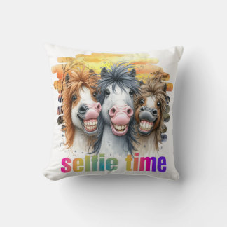 Coussin Cojines horse meme – funny horses on a selfie