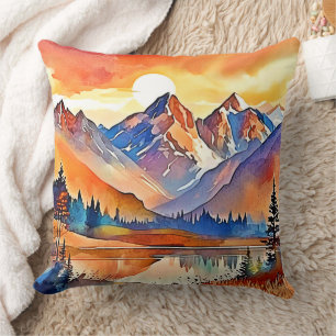 Coussin Conception artistique de montagne au coucher du so