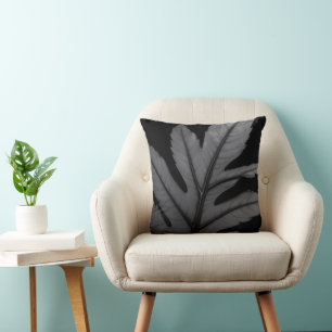 Coussin Conception de feuille en gras noir