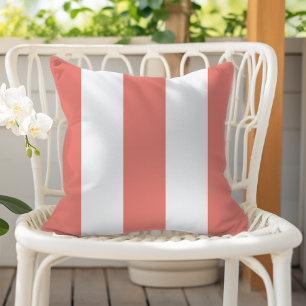 Coussin Corail brûlé et rayures blanches verticales