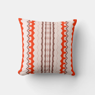 Coussin Coral Rhythm – Orange Blush & Taupe Géométrique