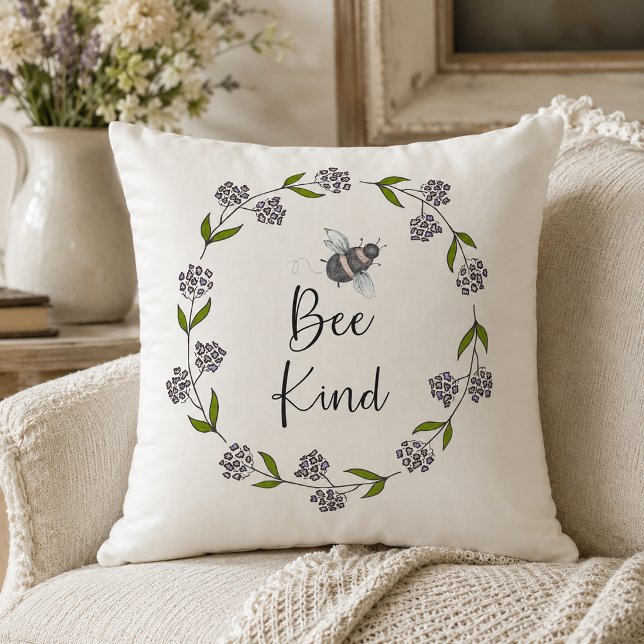 Coussin Couronne florale Bee Kind (Bee Kind Pillow)