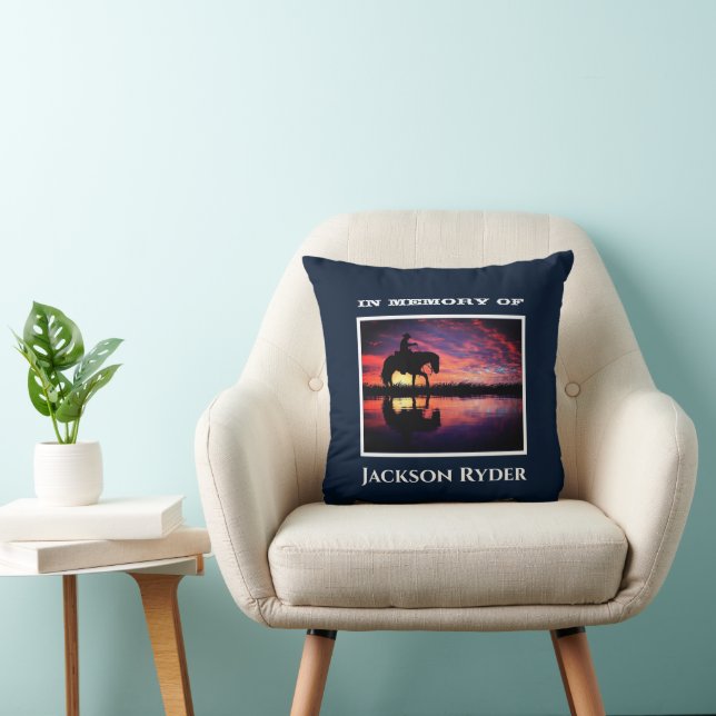 Coussin Cowboy à cheval au Sunset Memorial (Chaise)
