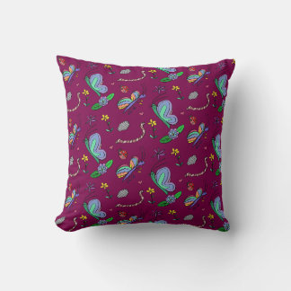 Coussin "Critter Friends" Pillow