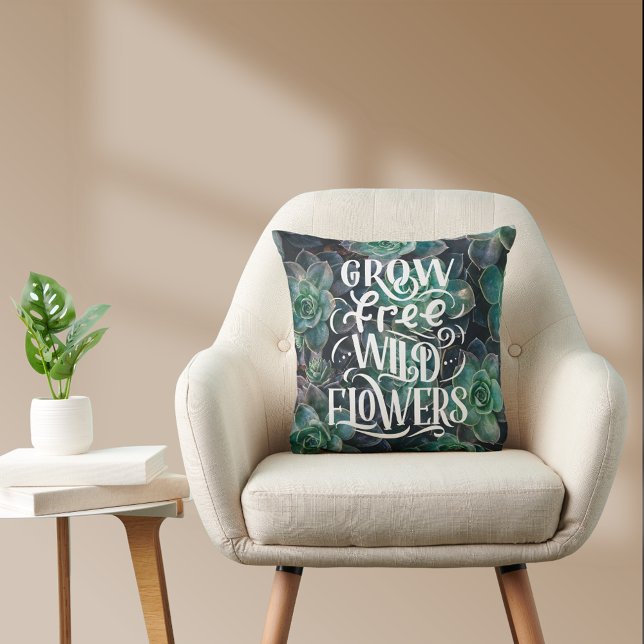 Coussin Croissance Fleurs sauvages libres Cactus de citati (Grow Free Wild Flowers Boho Quote Cactus Throw Pillow)